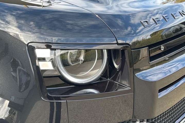 2026 (26) LAND ROVER DEFENDER 3.0 D350 X-Dynamic HSE 110 5dr Auto 5725840