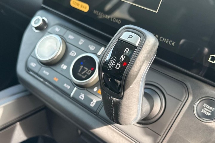2026 (26) LAND ROVER DEFENDER 3.0 D350 X-Dynamic HSE 110 5dr Auto 5725836