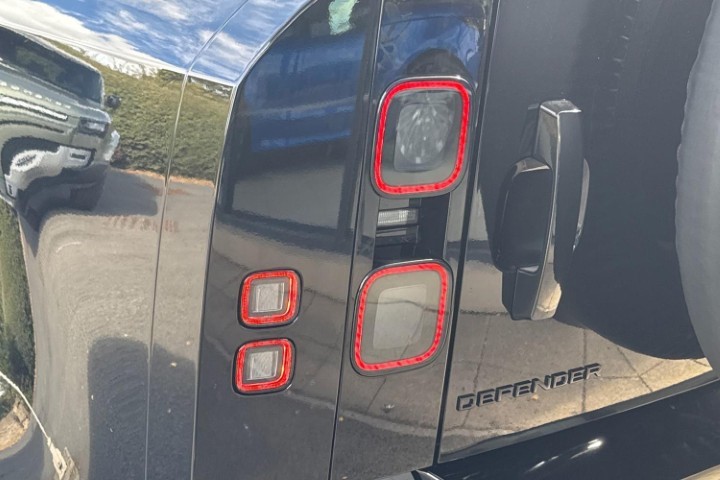 2026 (26) LAND ROVER DEFENDER 3.0 D350 X-Dynamic HSE 110 5dr Auto 5725842