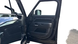 2026 (26) LAND ROVER DEFENDER 3.0 D350 X-Dynamic HSE 110 5dr Auto 5725846
