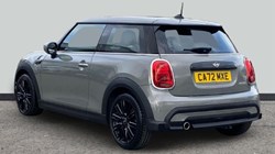 2022 (72) MINI HATCHBACK 1.5 Cooper Exclusive 3dr Auto 1