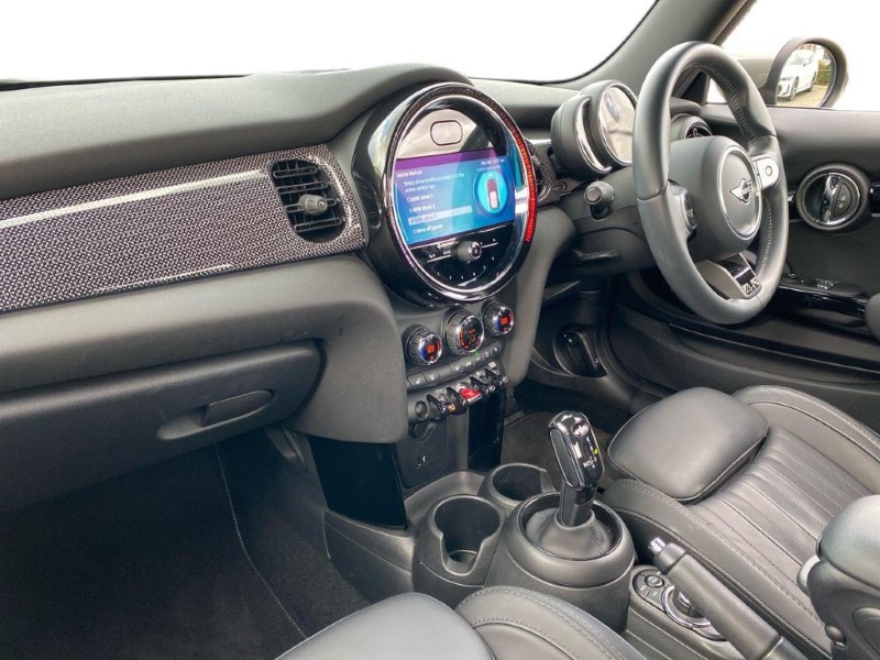 2022 (72) MINI HATCHBACK 1.5 Cooper Exclusive 3dr Auto 5104536