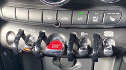 2022 (72) MINI HATCHBACK 1.5 Cooper Exclusive 3dr Auto 5104548