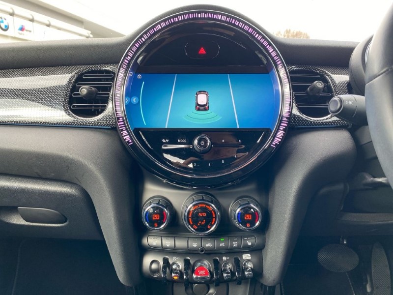 2022 (72) MINI HATCHBACK 1.5 Cooper Exclusive 3dr Auto 5104555