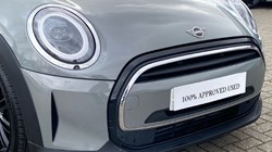 2022 (72) MINI HATCHBACK 1.5 Cooper Exclusive 3dr Auto 5104568