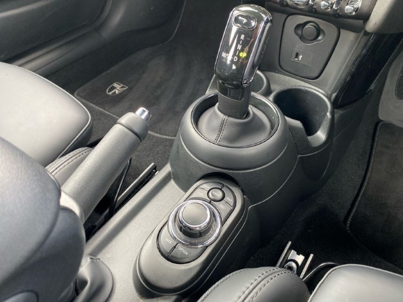 2022 (72) MINI HATCHBACK 1.5 Cooper Exclusive 3dr Auto 5104539