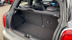 2022 (72) MINI HATCHBACK 1.5 Cooper Exclusive 3dr Auto 5104566