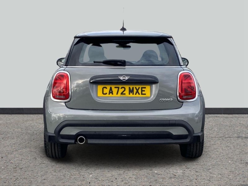 2022 (72) MINI HATCHBACK 1.5 Cooper Exclusive 3dr Auto 5104544