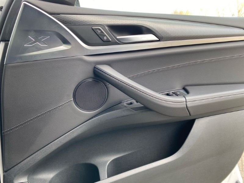 2022 (72) BMW X3 xDrive20i MHT M Sport 5dr Step Auto 5099843