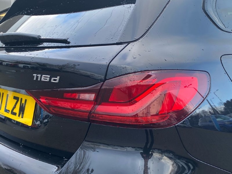 2021 (21) BMW 1 SERIES 116d M Sport 5dr Step Auto 5065857