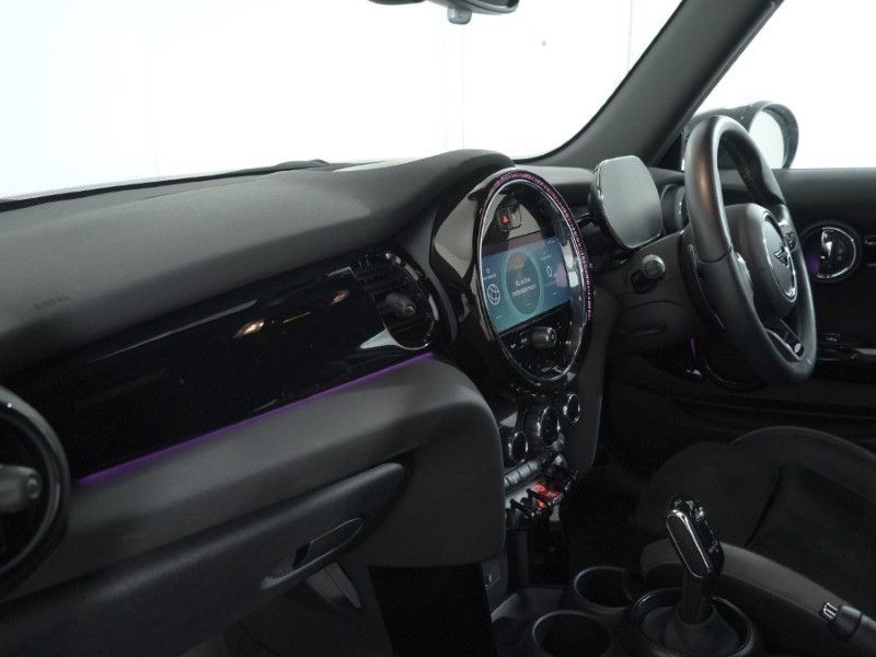 2024 (73) MINI HATCHBACK 2.0 Cooper S Sport Premium 3dr Auto 5051678