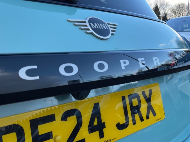 2024 (24) MINI COOPER 2.0 S Exclusive 3dr Auto 5069256