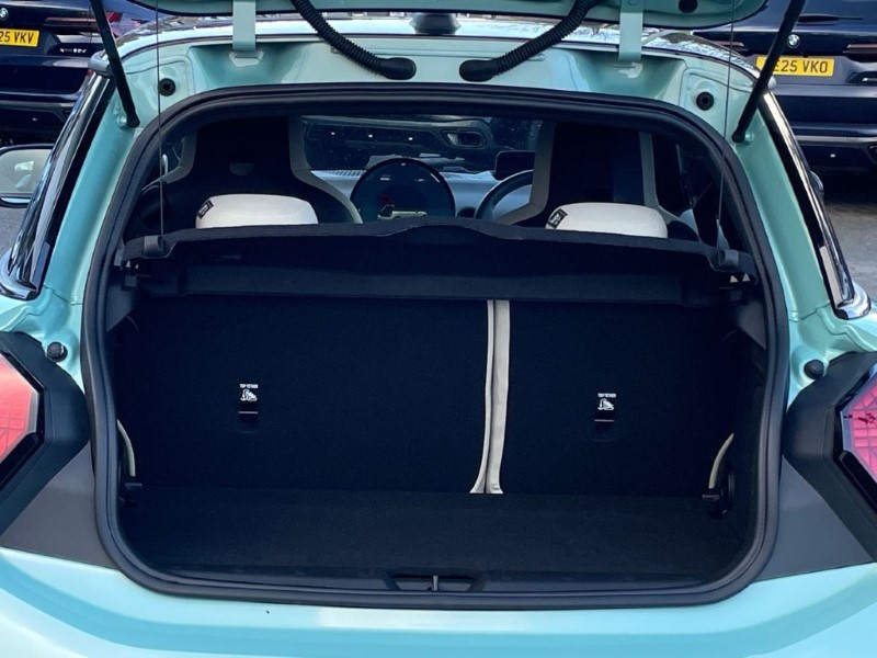 2024 (24) MINI COOPER 2.0 S Exclusive 3dr Auto 5069225