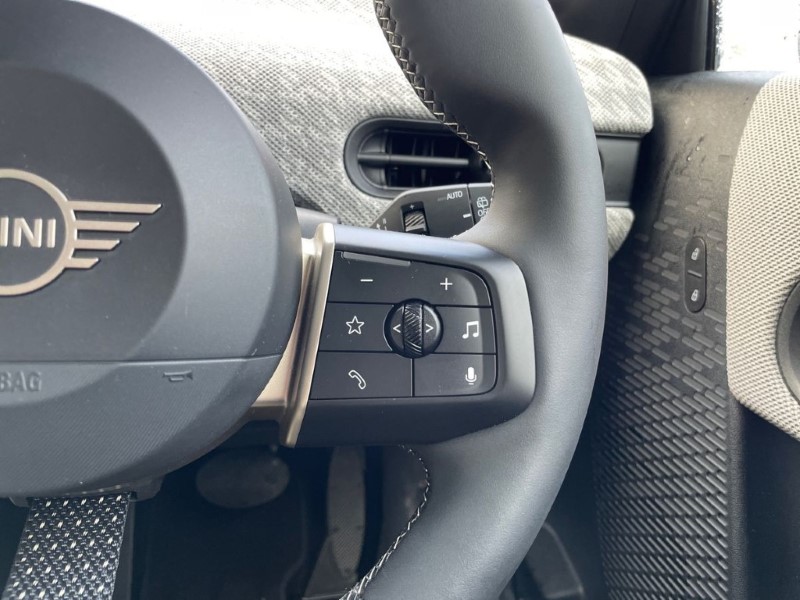 2024 (24) MINI COOPER 2.0 S Exclusive 3dr Auto 5069230