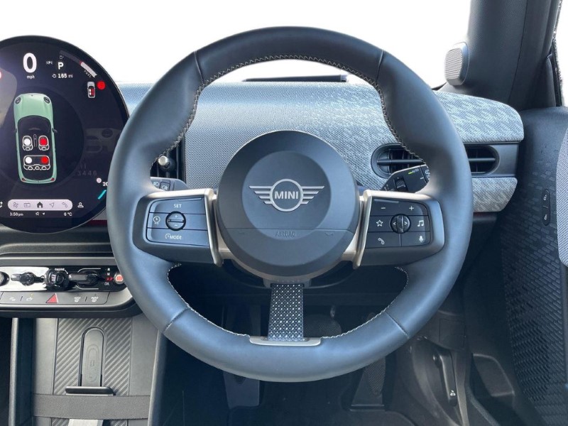 2024 (24) MINI COOPER 2.0 S Exclusive 3dr Auto 5069217