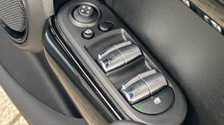 2023 (23) MINI HATCHBACK 1.5 Cooper Classic Premium 5dr Auto 5078879