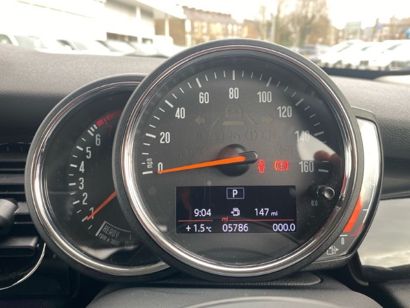 2023 (23) MINI HATCHBACK 1.5 Cooper Classic Premium 5dr Auto 5078866