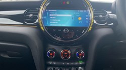 2023 (23) MINI HATCHBACK 1.5 Cooper Classic Premium 5dr Auto 5078882