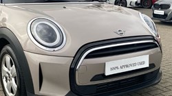 2023 (23) MINI HATCHBACK 1.5 Cooper Classic Premium 5dr Auto 5078896
