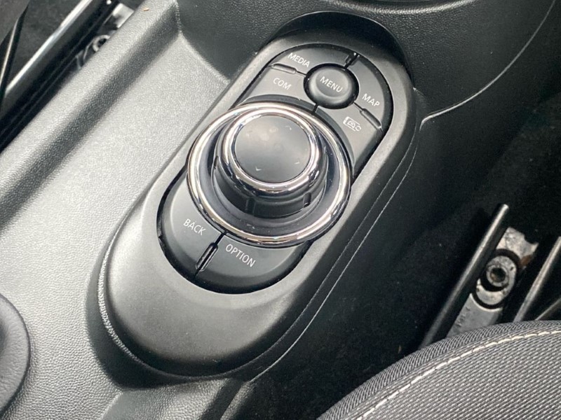 2023 (23) MINI HATCHBACK 1.5 Cooper Classic Premium 5dr Auto 5078890