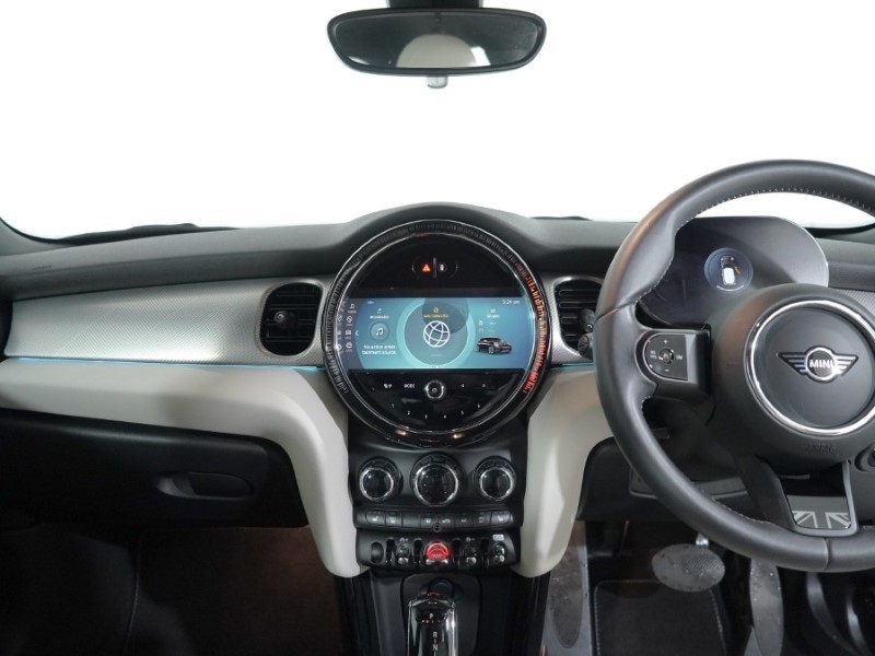 2023 (23) MINI HATCHBACK 1.5 Cooper Exclusive Premium 3dr Auto 5057463