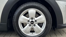 2023 (23) MINI HATCHBACK 1.5 Cooper Classic 3dr Auto 5162060