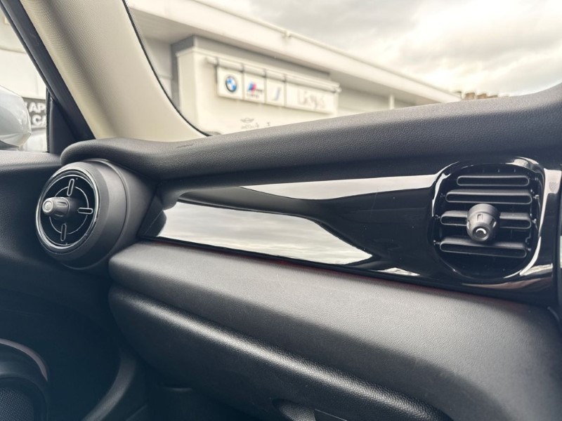 2023 (23) MINI HATCHBACK 1.5 Cooper Classic 3dr Auto 5162077