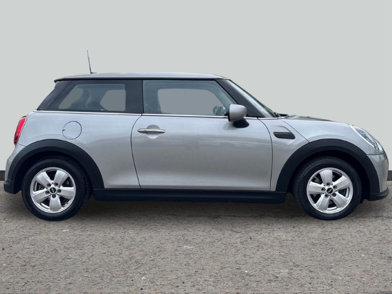 2023 (23) MINI HATCHBACK 1.5 Cooper Classic 3dr Auto 5162049