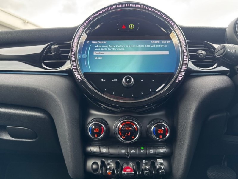 2023 (23) MINI HATCHBACK 1.5 Cooper Classic 3dr Auto 5162073