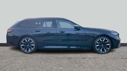 2025 (75) BMW 5 SERIES 530e M Sport Pro 5dr Auto 5076589