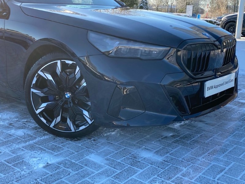 2025 (75) BMW 5 SERIES 530e M Sport Pro 5dr Auto 5057780