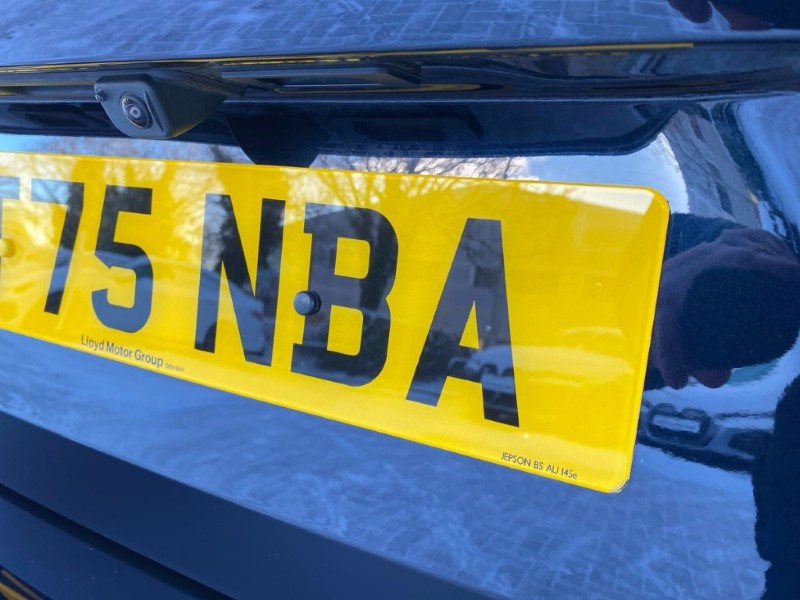 2025 (75) BMW 5 SERIES 530e M Sport Pro 5dr Auto 5076632