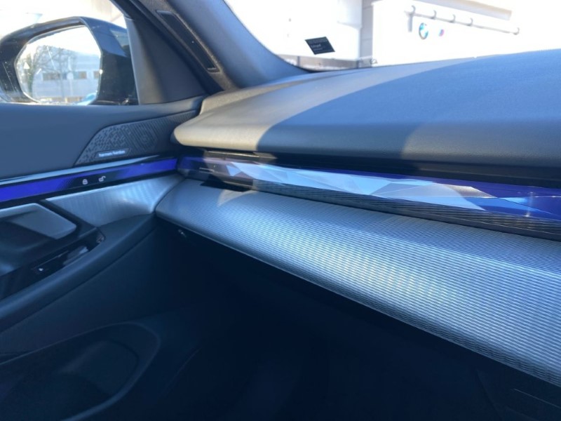 2025 (75) BMW 5 SERIES 530e M Sport Pro 5dr Auto 5076619