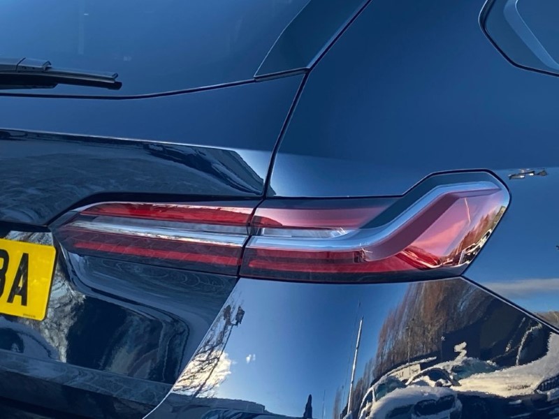 2025 (75) BMW 5 SERIES 530e M Sport Pro 5dr Auto 5076633