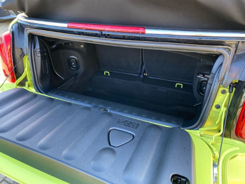 2024 (73) MINI CONVERTIBLE 1.5 Cooper Sport Premium 2dr Auto 5072672