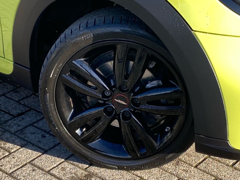 2024 (73) MINI CONVERTIBLE 1.5 Cooper Sport Premium 2dr Auto 5072676