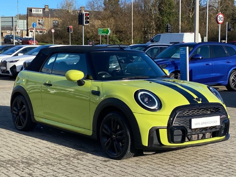 2024 (73) MINI CONVERTIBLE 1.5 Cooper Sport Premium 2dr Auto 5072685