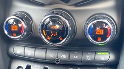 2022 (72) MINI HATCHBACK 1.5 Cooper Classic 3dr Auto 5073934