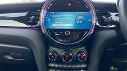 2022 (72) MINI HATCHBACK 1.5 Cooper Classic 3dr Auto 5073914