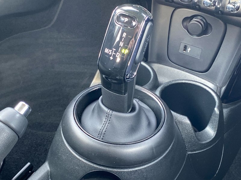 2022 (72) MINI HATCHBACK 1.5 Cooper Classic 3dr Auto 5073938