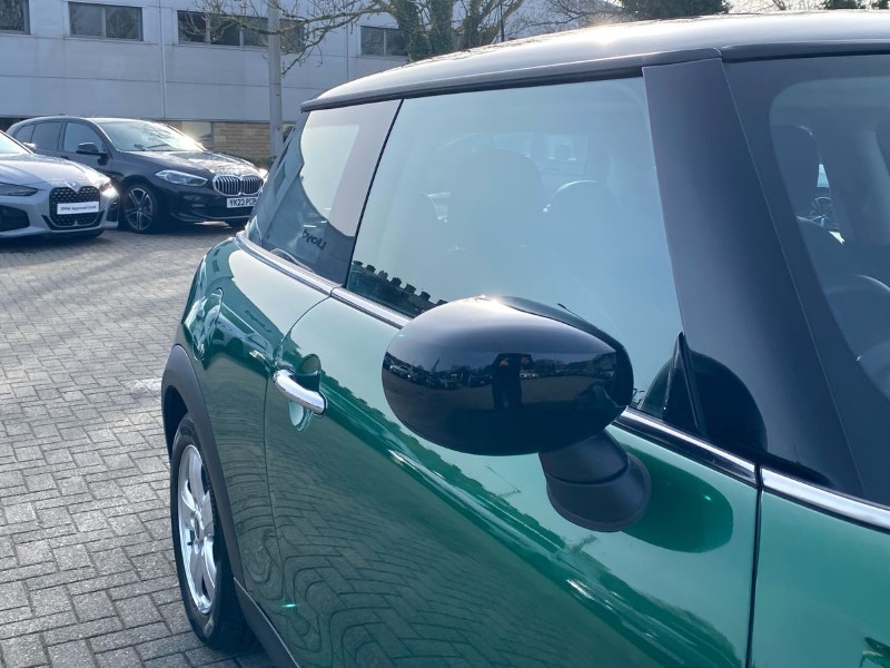 2022 (72) MINI HATCHBACK 1.5 Cooper Classic 3dr Auto 5073953