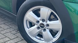 2022 (72) MINI HATCHBACK 1.5 Cooper Classic 3dr Auto 5073947