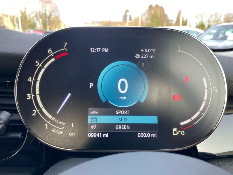 2022 (72) MINI HATCHBACK 1.5 Cooper Classic 3dr Auto 5073935