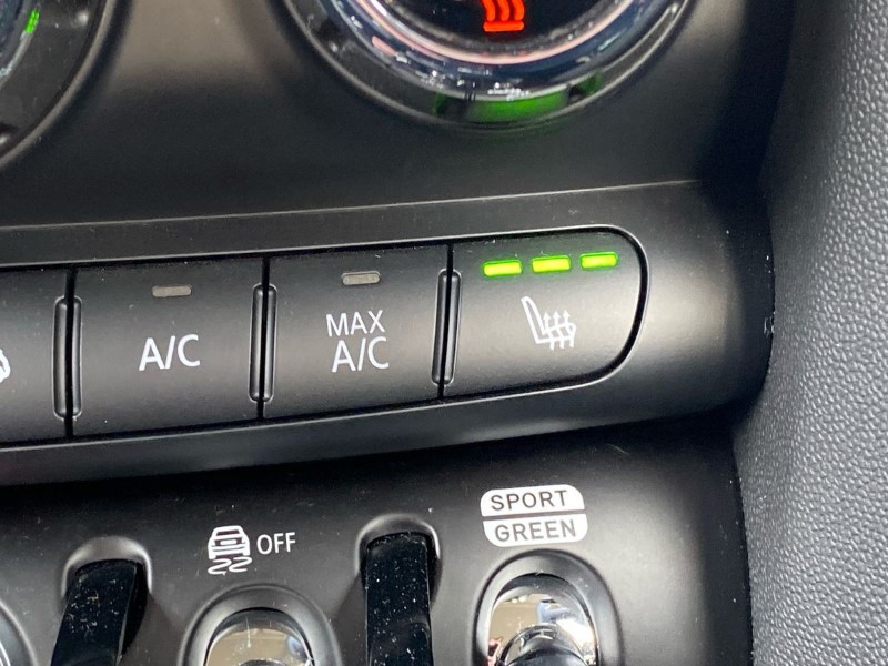 2022 (72) MINI HATCHBACK 1.5 Cooper Classic 3dr Auto 5073936