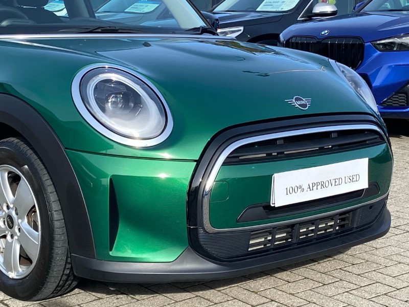 2022 (72) MINI HATCHBACK 1.5 Cooper Classic 3dr Auto 5073945