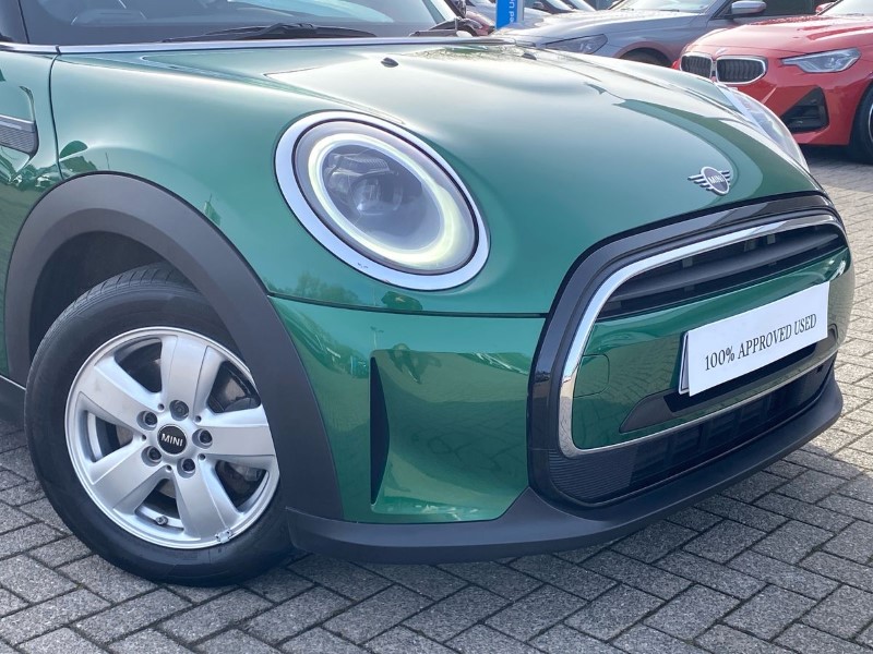 2022 (72) MINI HATCHBACK 1.5 Cooper Classic 3dr Auto 5073944