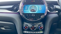 2022 (72) MINI HATCHBACK 1.5 Cooper Classic 3dr Auto 5073931
