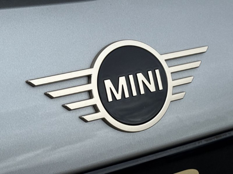 2024 (74) MINI COOPER 160kW SE Classic 54kWh 3dr Auto 5162032