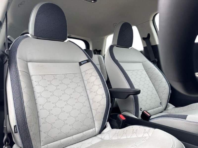 2024 (74) MINI COOPER 160kW SE Classic 54kWh 3dr Auto 5162000