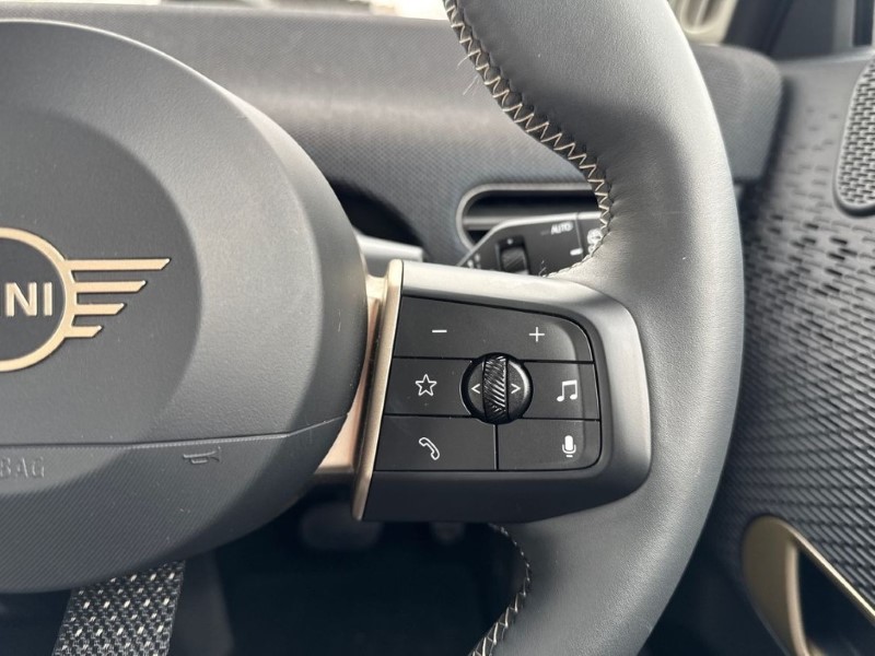 2024 (74) MINI COOPER 160kW SE Classic 54kWh 3dr Auto 5162007